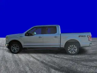 Ford F-150 2015 4x4 XLT 4dr SuperCrew 5.5 ft. SB