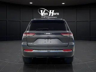 2022 Jeep Grand Cherokee