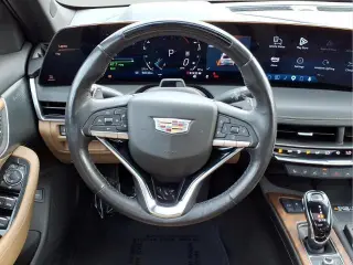 Cadillac CT5 2025 Premium Luxury Sedán de 4 puertas