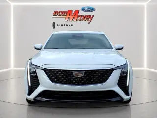 Cadillac CT5 2025 Premium Luxury Sedán de 4 puertas