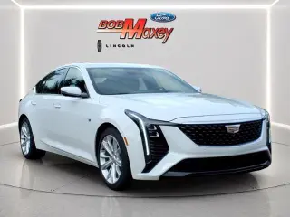 Cadillac CT5 2025 Premium Luxury Sedán de 4 puertas