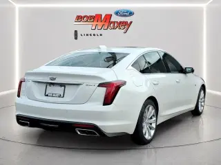 Cadillac CT5 2025 Premium Luxury Sedán de 4 puertas