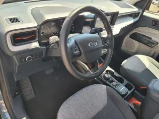 Ford Maverick 2023 XL 4dr SuperCrew 4.5 ft. SB