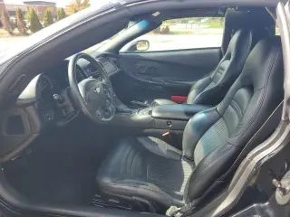 Chevrolet Corvette 2004 2dr Coupe