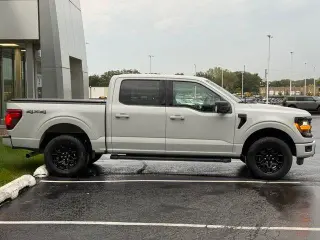Ford F-150 2024 4x4 XLT 4dr SuperCrew 5.5 ft. SB