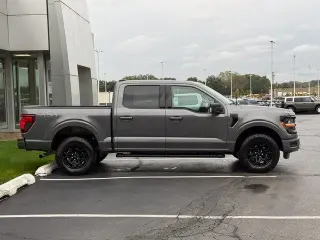 Ford F-150 2024 4x4 XLT 4dr SuperCrew 5.5 ft. SB