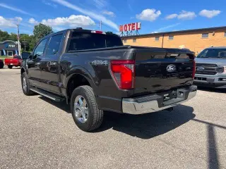 Ford F-150 2024 4x4 XLT 4dr SuperCrew 6.5 ft. SB