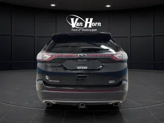 2018 Ford Edge