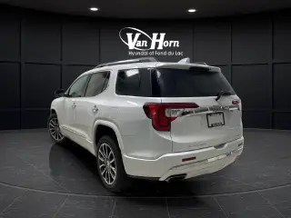 2020 GMC Acadia