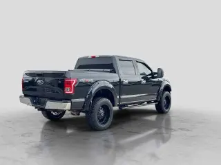 Ford F-150 2017 4x4 XLT 4dr SuperCrew 5.5 ft. SB