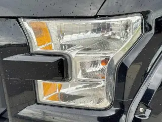 Ford F-150 2017 4x4 XLT 4dr SuperCrew 5.5 ft. SB