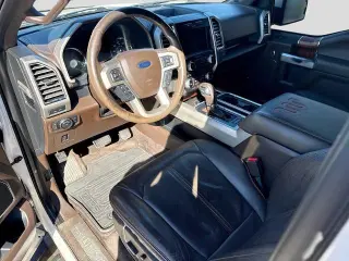 Ford F-150 2015 4x4 King Ranch 4dr SuperCrew 5.5 ft. SB