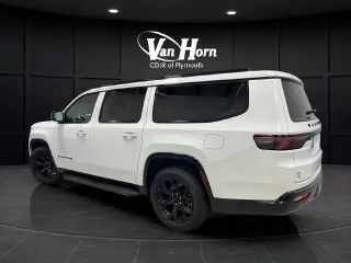 2024 Jeep Wagoneer L
