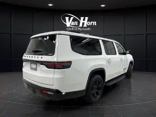 2024 Jeep Wagoneer L