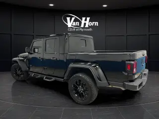 2025 Jeep Gladiator