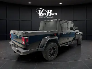 2025 Jeep Gladiator