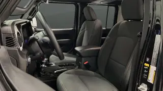 2025 Jeep Gladiator