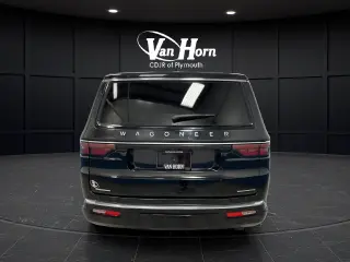 2023 Jeep Wagoneer L