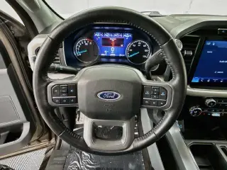 Ford F-150 2021 4x4 XLT 4dr SuperCrew 5.5 ft. SB