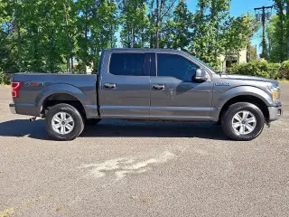 Ford F-150 2019 4x4 XLT 4dr SuperCrew 5.5 ft. SB