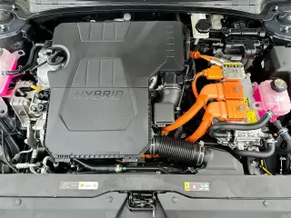 Hyundai ELANTRA Hybrid 2025 SEL Sport 4dr Sedan