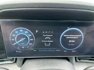Hyundai ELANTRA Hybrid 2025 SEL Sport 4dr Sedan