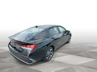 Hyundai ELANTRA Hybrid 2025 SEL Sport 4dr Sedan