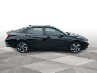 Hyundai ELANTRA Hybrid 2025 SEL Sport 4dr Sedan