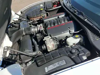 Chevrolet Corvette 2004 2 descapotable