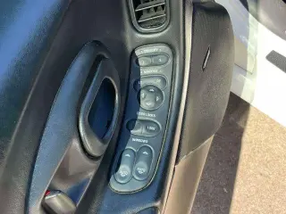 Chevrolet Corvette 2004 2 descapotable