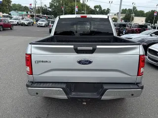 Ford F-150 2017 4x4 XLT 4dr SuperCrew 5.5 ft. SB