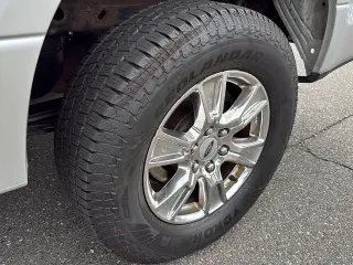 Ford F-150 2017 4x4 XLT 4dr SuperCrew 5.5 ft. SB