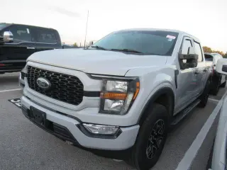 Ford F-150 2023 4x2 XL 4dr SuperCrew 5.5 ft. SB