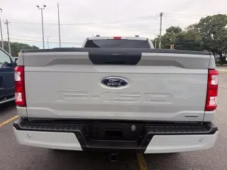 Ford F-150 2023 4x4 XL 4dr SuperCab 6.5 ft. SB