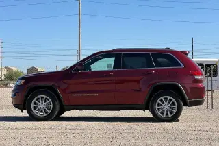Jeep Grand Cherokee 2021 4x2 Laredo E 4dr SUV