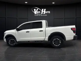 2021 Nissan Titan