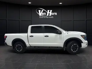 2021 Nissan Titan