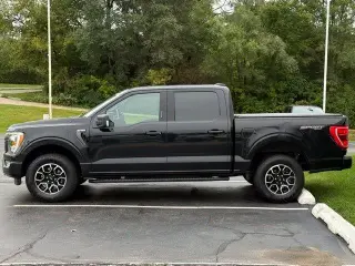 Ford F-150 2023 4x4 XLT 4dr SuperCrew 5.5 ft. SB