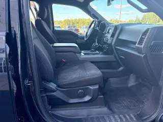 Ford F-150 2017 4x4 XLT 4dr SuperCrew 5.5 ft. SB