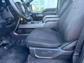 Ford F-150 2017 4x4 XLT 4dr SuperCrew 5.5 ft. SB