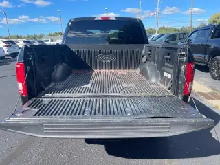 Ford F-150 2017 4x4 XLT 4dr SuperCrew 5.5 ft. SB