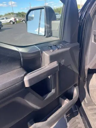 Ford F-150 2017 4x4 XLT 4dr SuperCrew 5.5 ft. SB