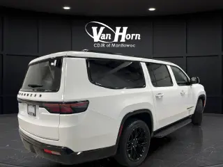 2024 Jeep Wagoneer L