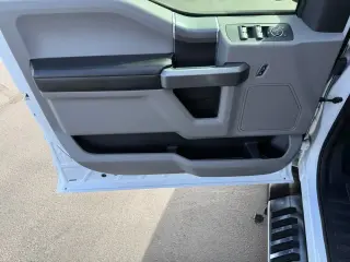 Ford F-150 2017 4x4 XLT 4dr SuperCrew 5.5 ft. SB