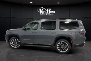 2023 Jeep Wagoneer