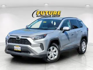 Toyota RAV4 2021 LE 4dr SUV