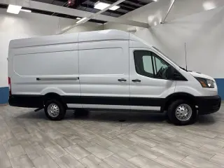 2024 Ford Transit-250