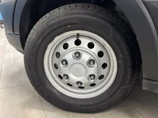 2024 Ford Transit-250