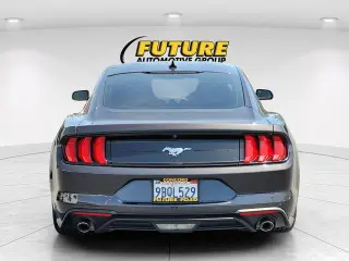 Ford Mustang 2022 EcoBoost 2dr Fastback
