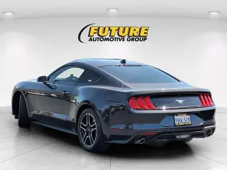Ford Mustang 2022 EcoBoost 2dr Fastback